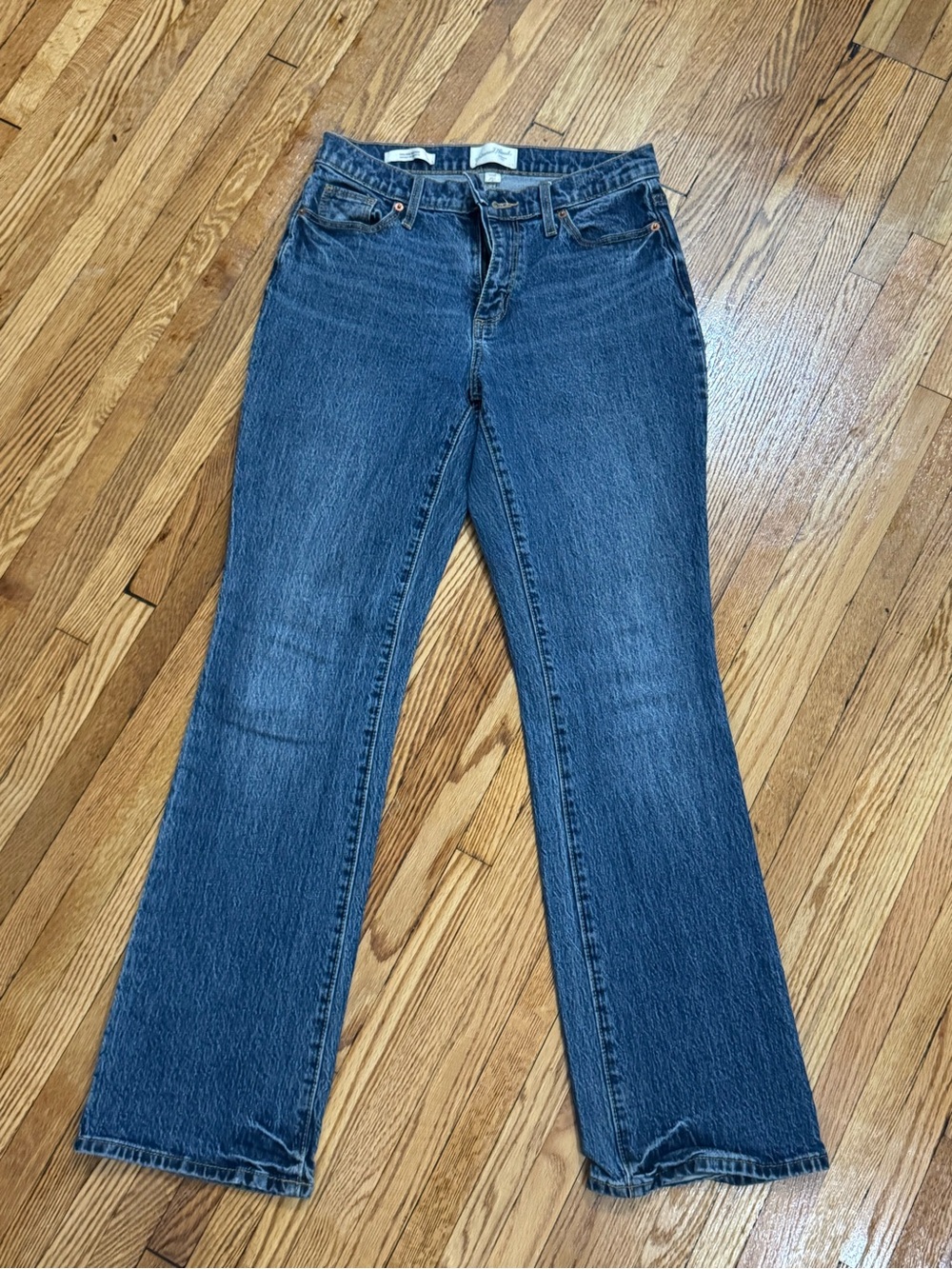 Universal Thread Women's Flared Jeans in Classic Blue